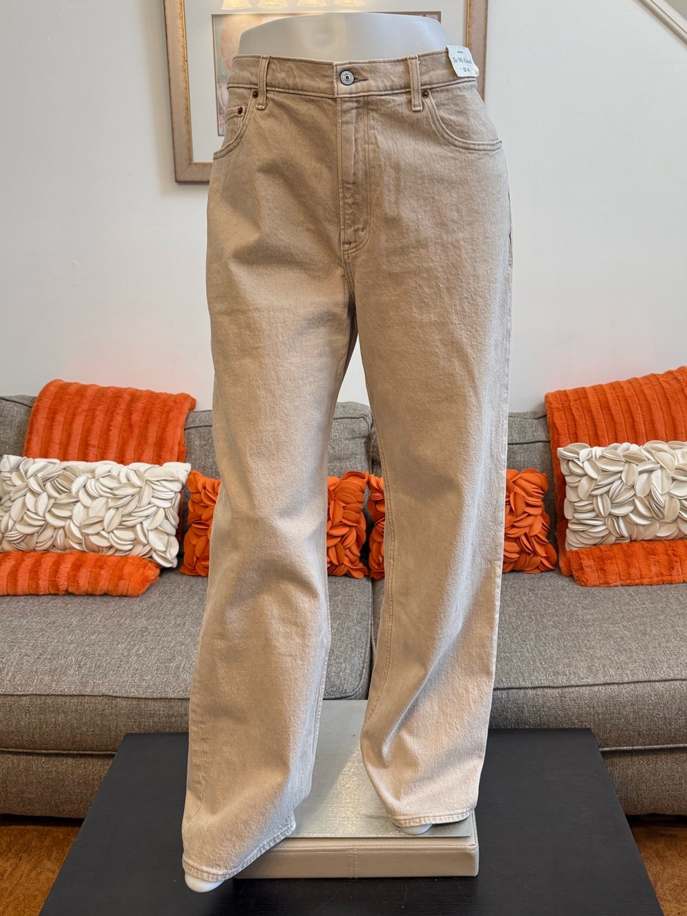 ❣️🆕Abercrombie & Fitch High Rise 90s Relaxed Jeans Tan / Brown Shade❣️